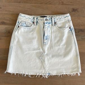 Abercrombie Zoe jean hi-rise mini skirt